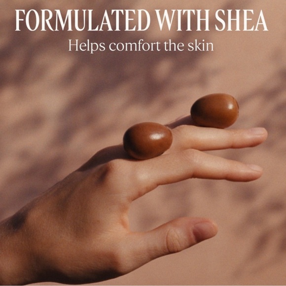 LA LOTION SHEA MOISTURIZING HAND LOTION - Picture 2 of 5